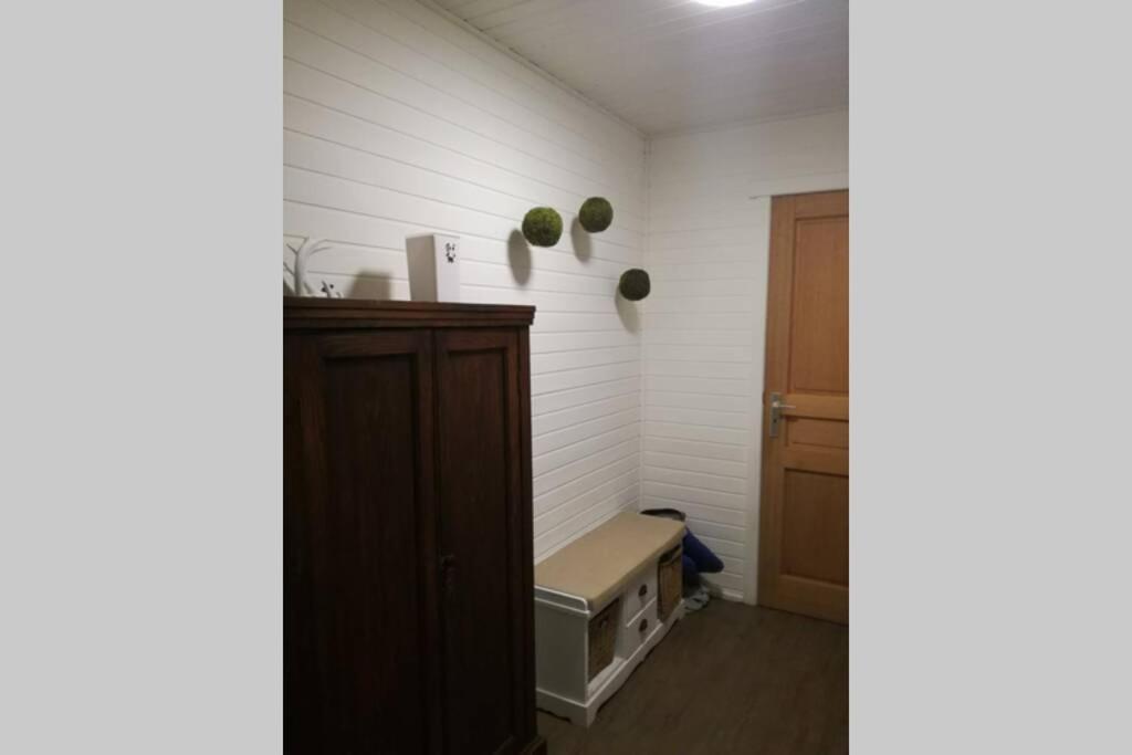 Scandinavie Vlak Bij Huis Villa Laarne Luaran gambar